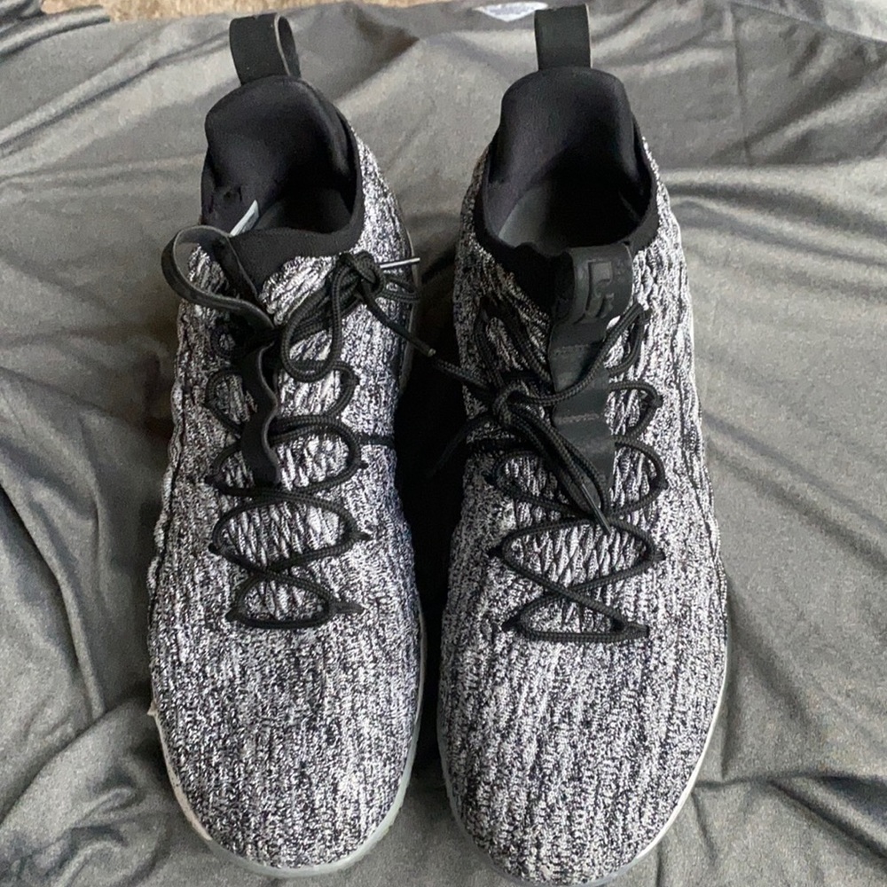 Nike Lebrons 16 “Oreo” basketball shoes. Size 12